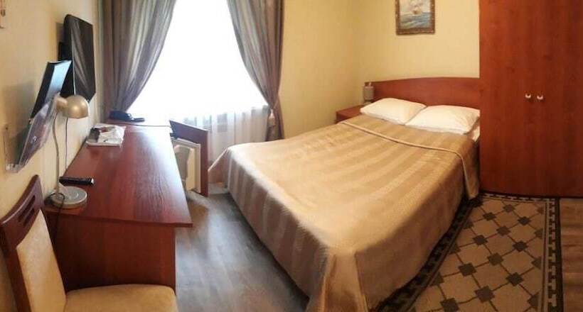 בית מלון כפרי Svir