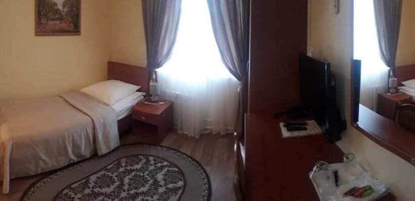 בית מלון כפרי Svir