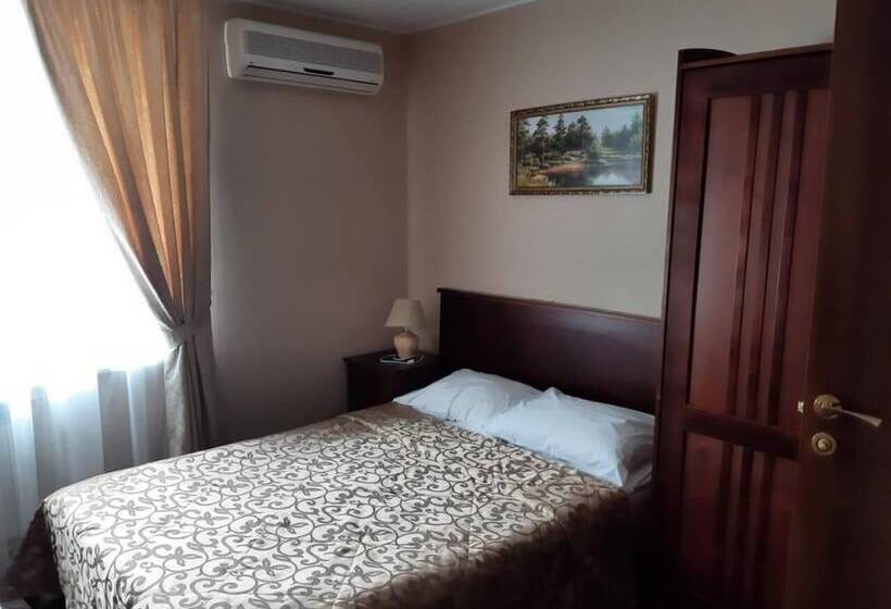 בית מלון כפרי Svir