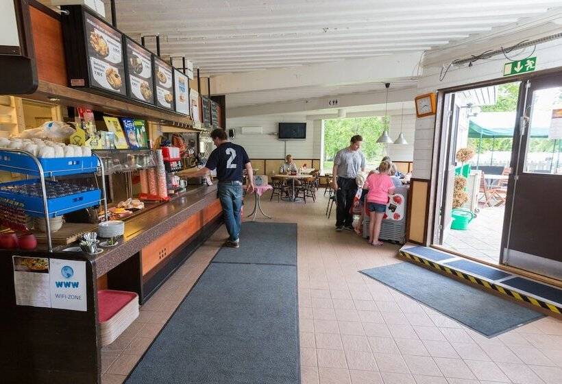 בית מלון כפרי Tampere Camping Härmälä