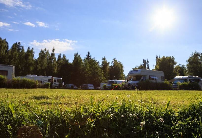 בית מלון כפרי Tampere Camping Härmälä
