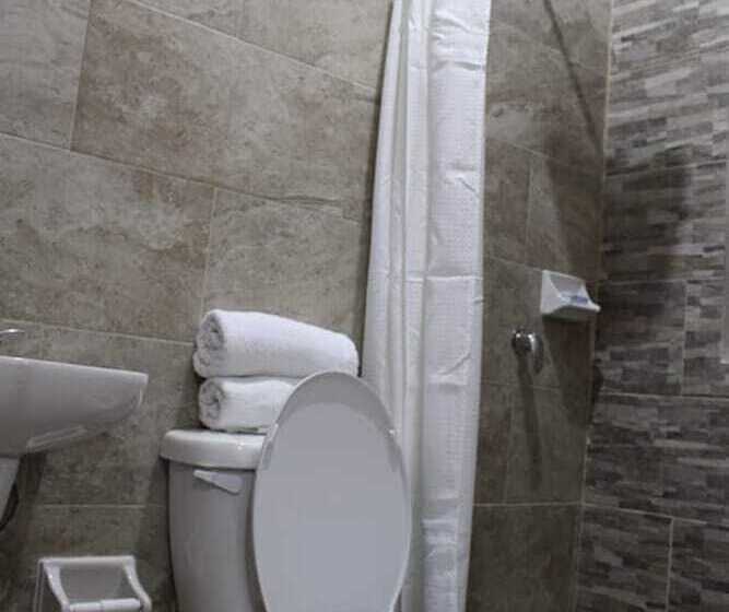 فندق Teresita's Guests Rooms