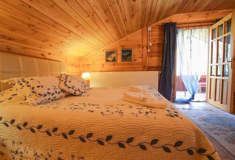 ホテル The High Trees