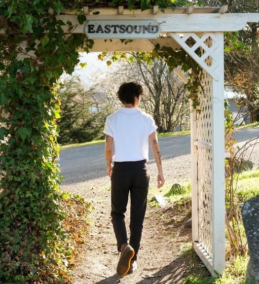 فندق The Landmark Inn On Orcas Island