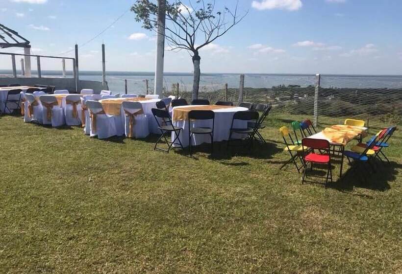 酒店 Y Finca Villa Soleil