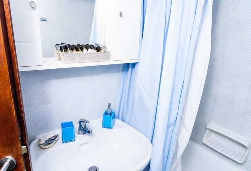 בית מלון כפרי Zennova Aelia Apartments 6