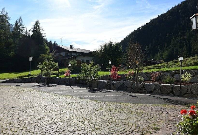 فندق Zirbennest Martha