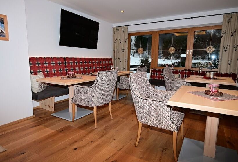 فندق Zirbennest Martha