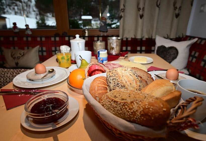 فندق Zirbennest Martha