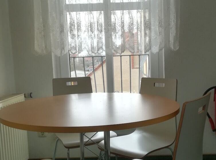 酒店 Zum Torwächter