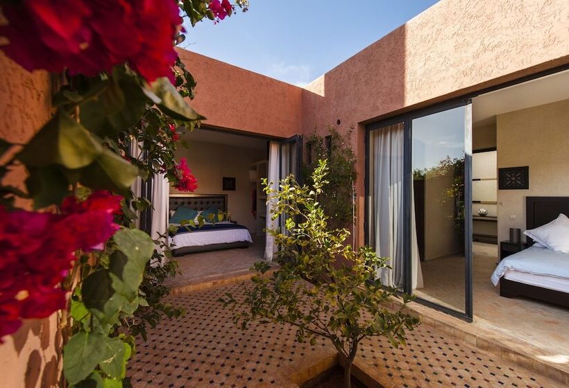 L  Amandier Hotel & Villas