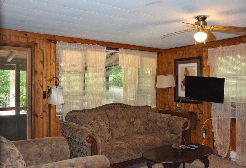 Lost Lodge Resort