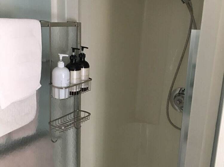 Matisse Bed & Breakfast