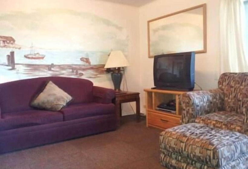 مُتل Ocean Avenue Inn