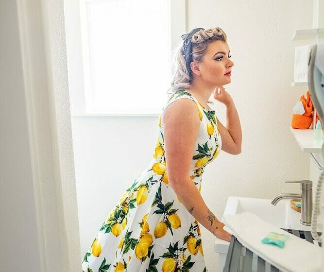 مُتل The Atomic Blue Motor Inn