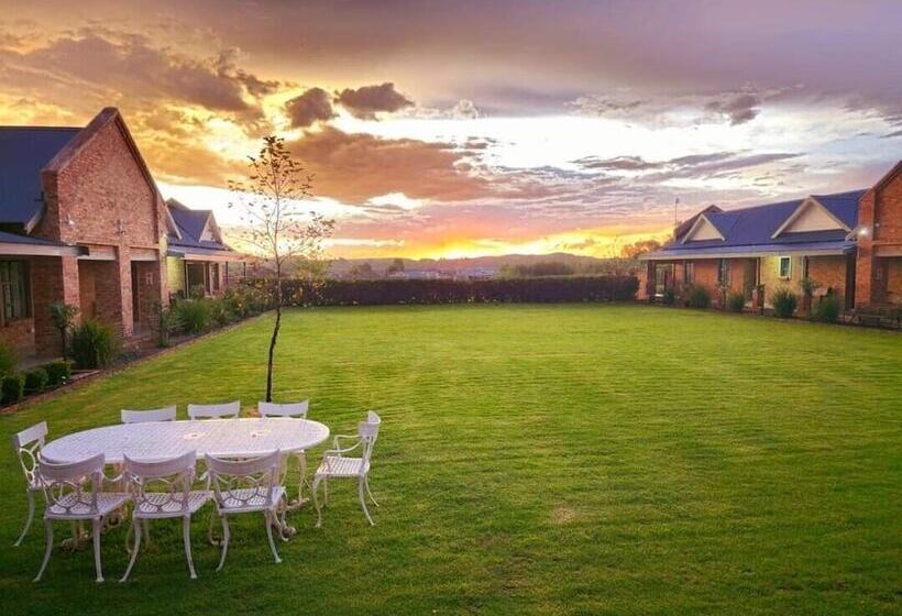 Пансион 2 Owls Guesthouse