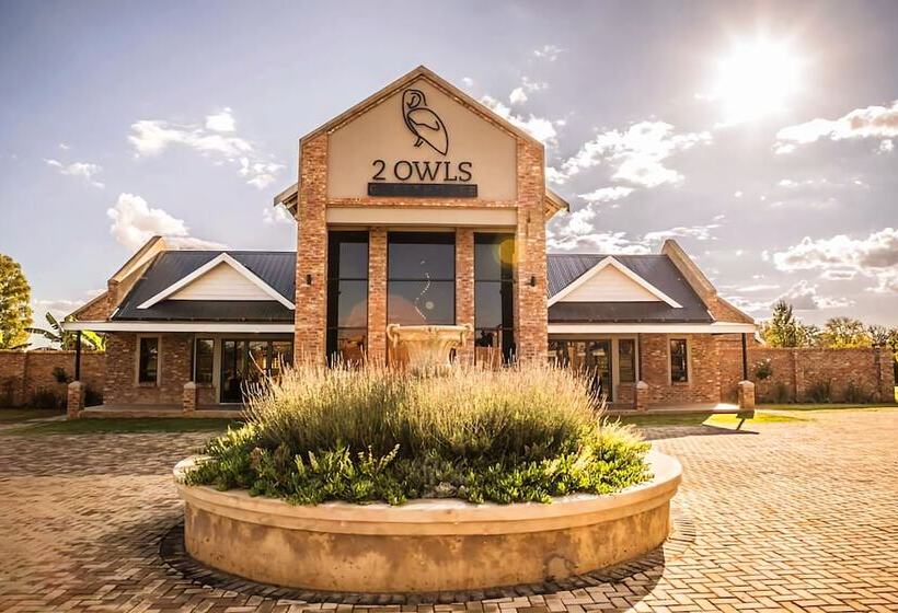 Пансион 2 Owls Guesthouse