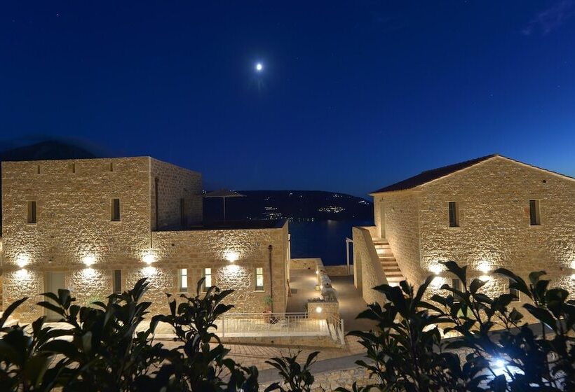 פנסיון Akrolithi Boutique