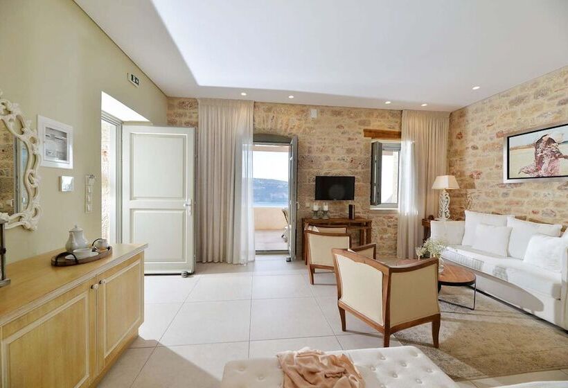 פנסיון Akrolithi Boutique