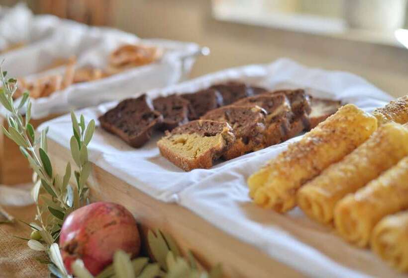 פנסיון Akrolithi Boutique