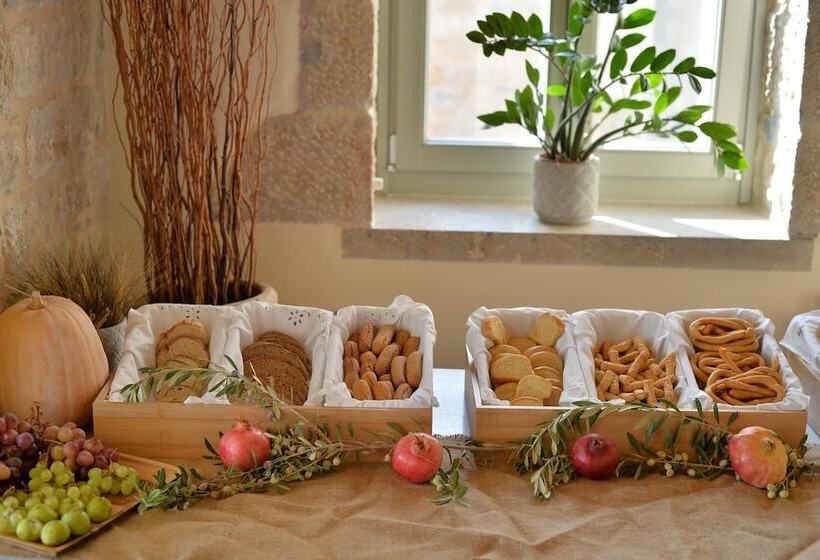 פנסיון Akrolithi Boutique