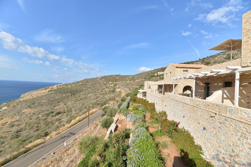 פנסיון Akrolithi Boutique