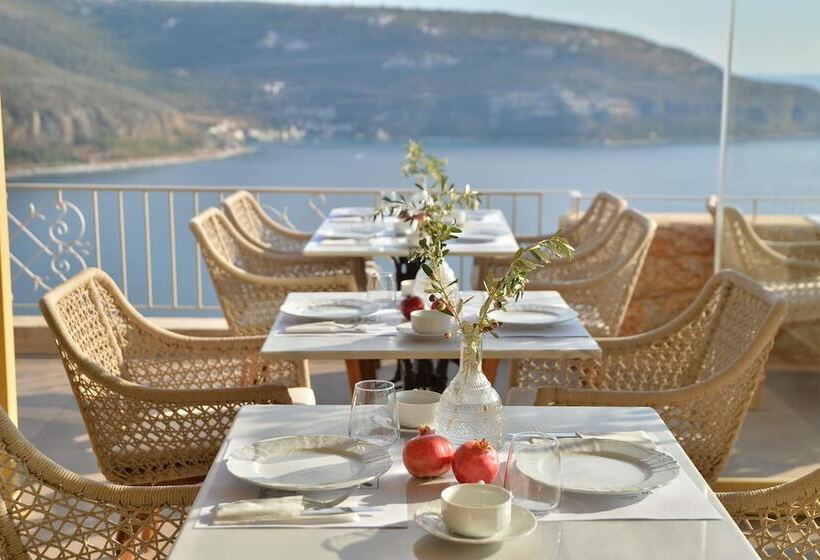 פנסיון Akrolithi Boutique