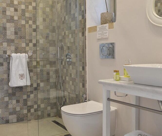 פנסיון Akrolithi Boutique