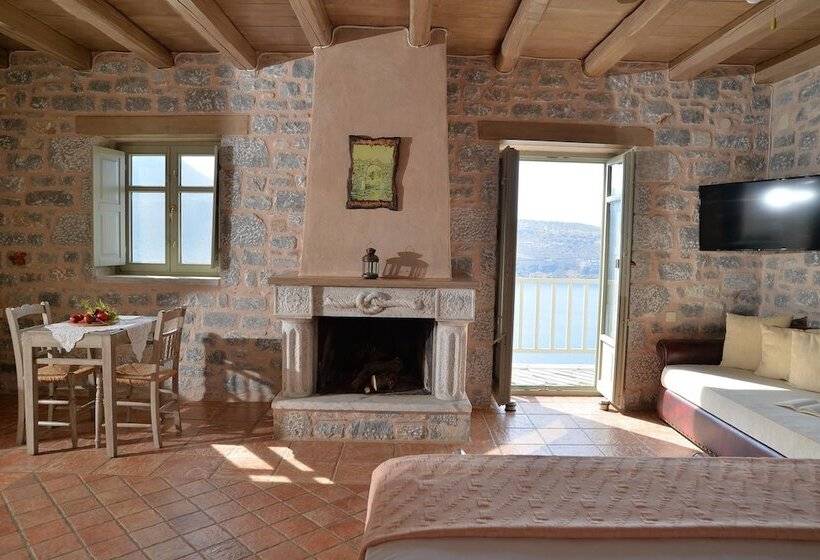 פנסיון Akrolithi Guesthouse