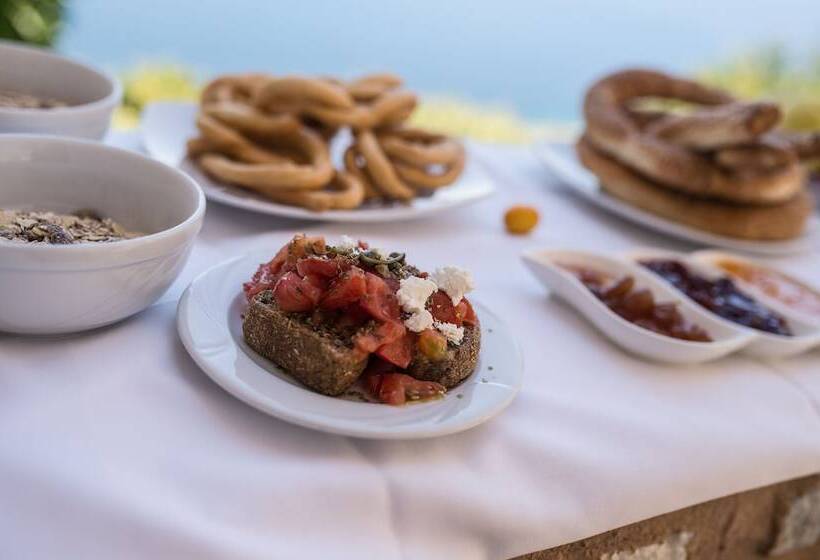 פנסיון Akrolithi Guesthouse