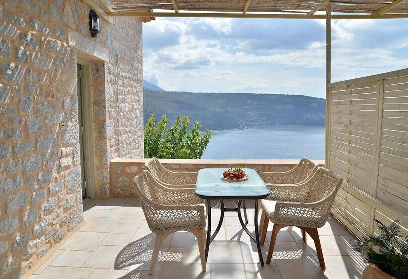 פנסיון Akrolithi Guesthouse