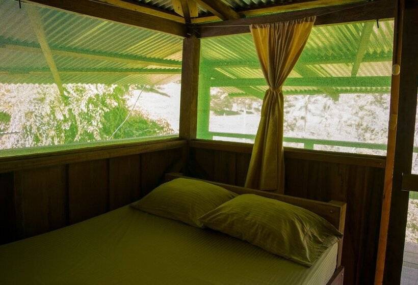 پانسیون Albergue La Laguna Corcovado Park