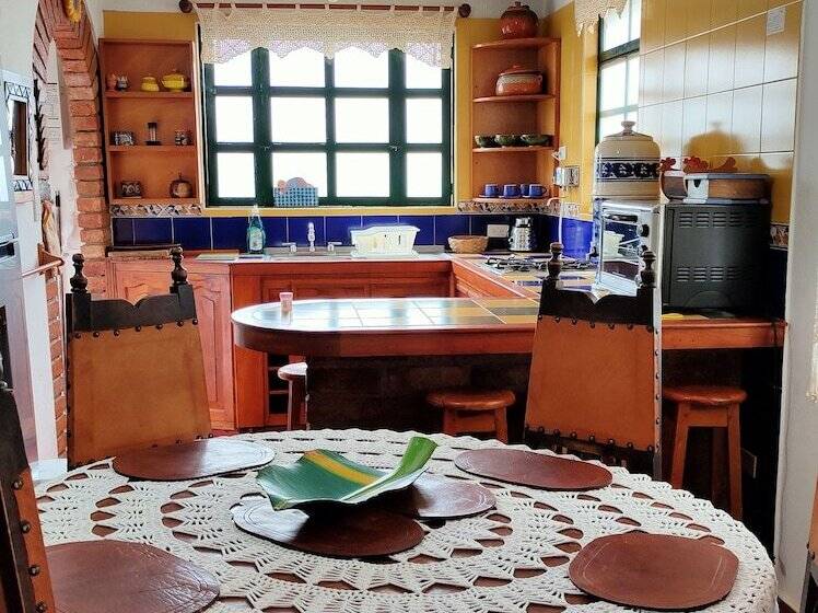 פנסיון Amalú Hospedaje