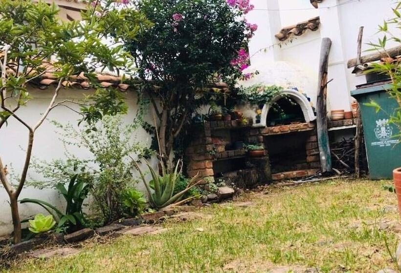 פנסיון Amalú Hospedaje