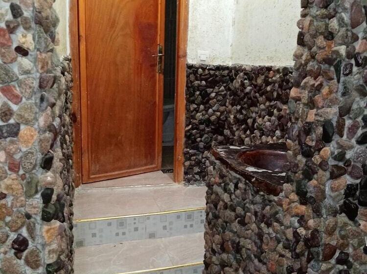 پانسیون Auberge Toubkal Amsouzart Aitst Idar