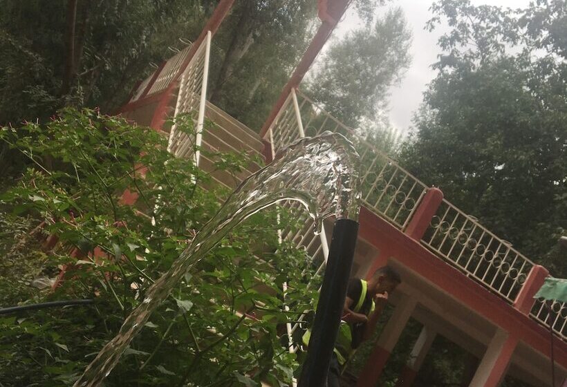 پانسیون Auberge Toubkal Amsouzart Aitst Idar