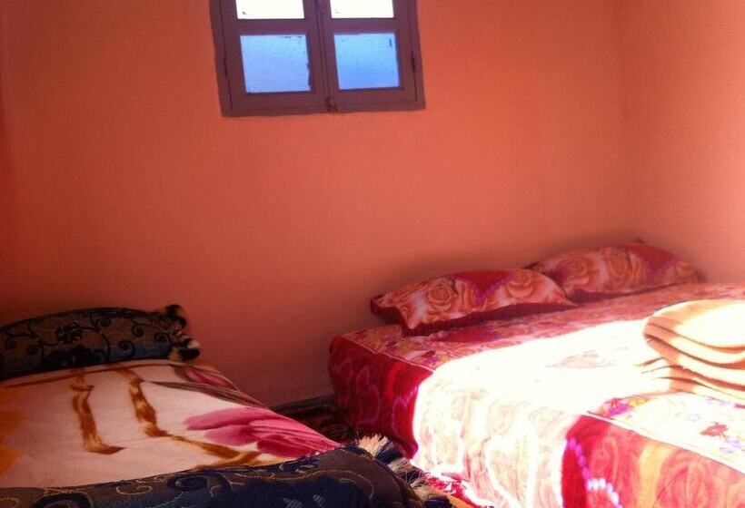 پانسیون Auberge Toubkal Amsouzart Aitst Idar