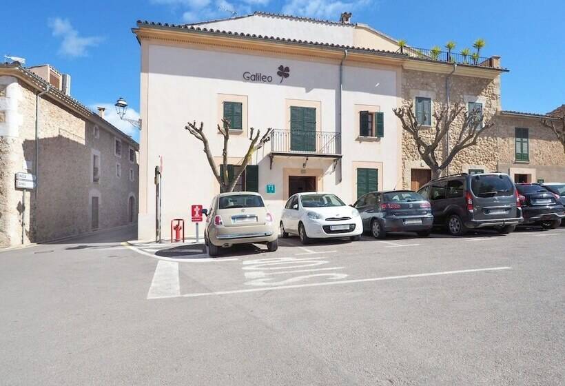 بنسيون Casa Galileo