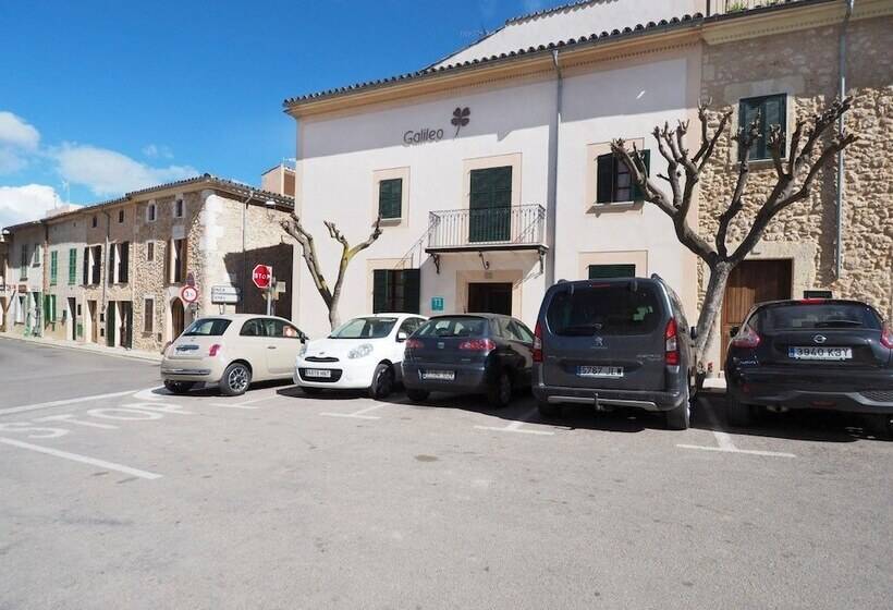 بنسيون Casa Galileo