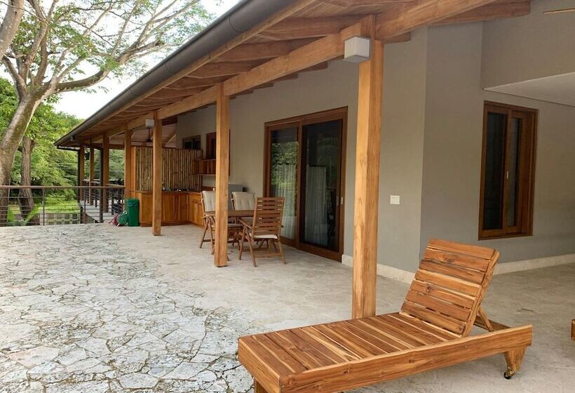 ペンション Casa Papito