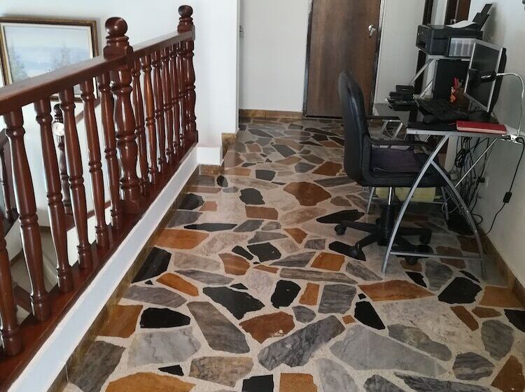 Пансион Casona De Los Pinto