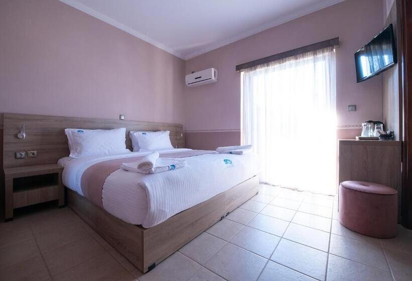 펜션 Cyrenia Guesthouse