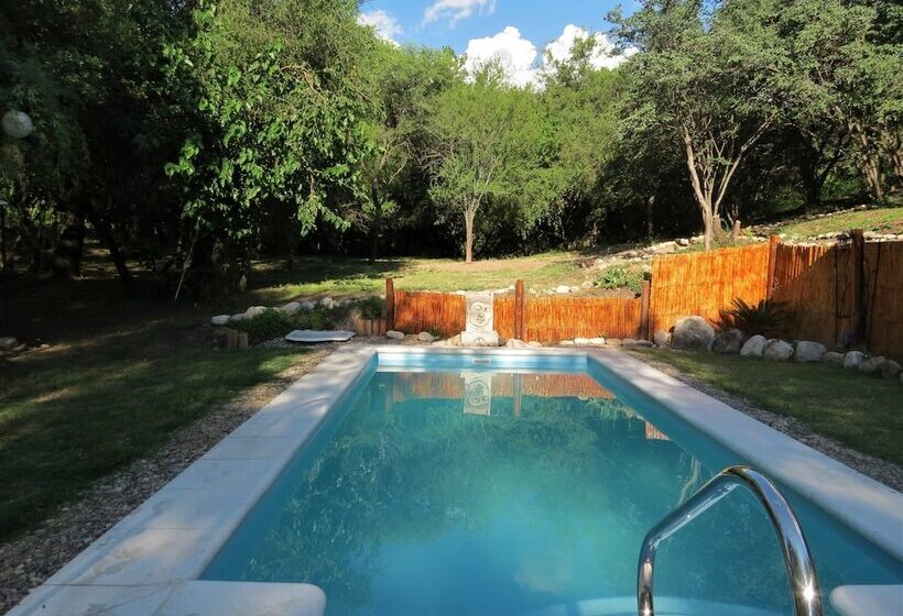 بنسيون Eco Veggie Hostel Balaramapuri