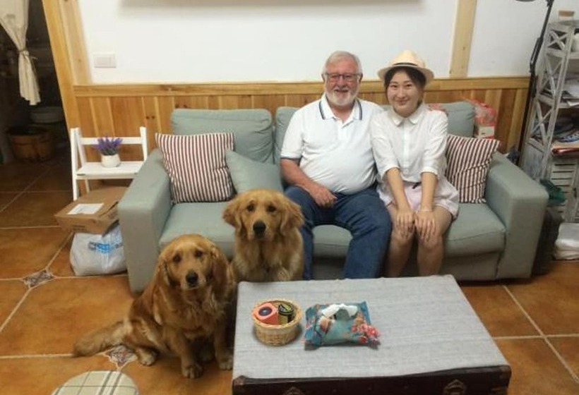 بنسيون Fenghuang Hemu House