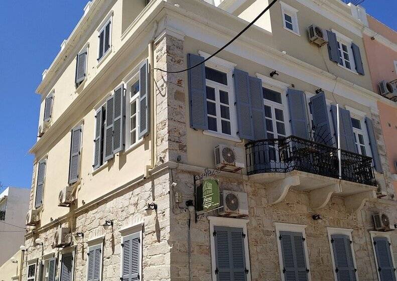 پانسیون Fiera Guesthouse