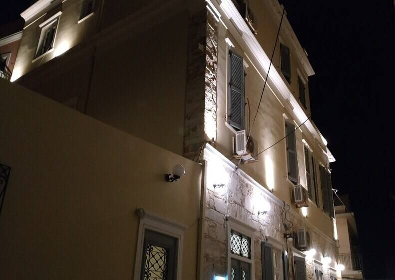 پانسیون Fiera Guesthouse