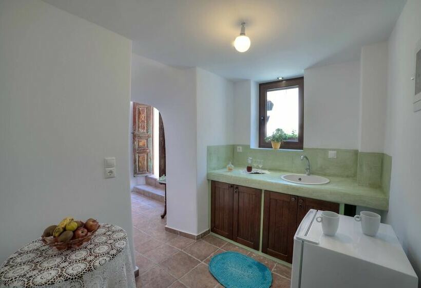 Pensione Guest House Kalitsi