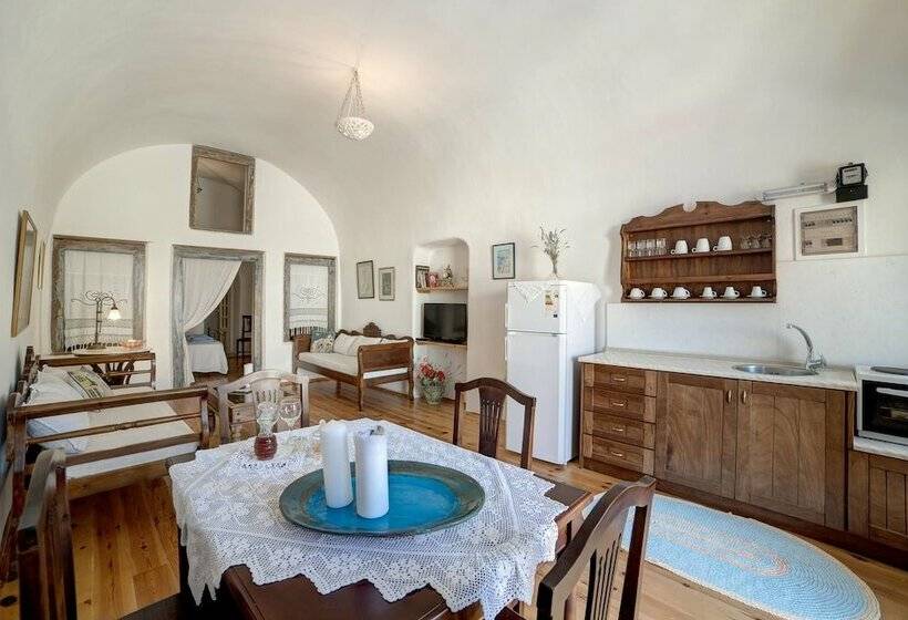 Pensión Guest House Kalitsi