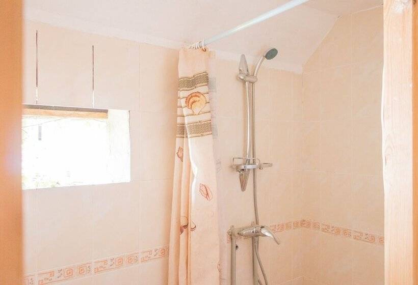 پانسیون Guest House Kolibri Beach