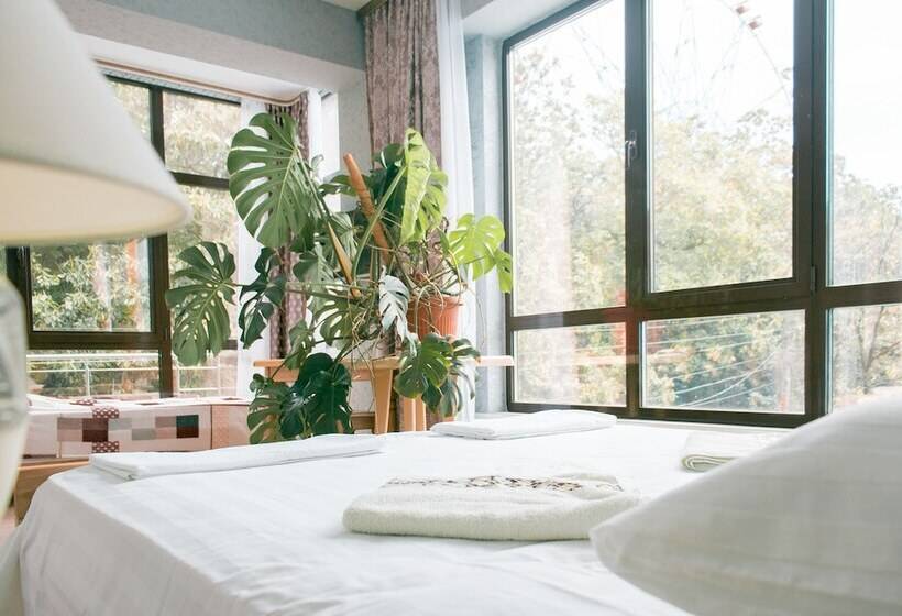 پانسیون Guest House Kolibri Beach